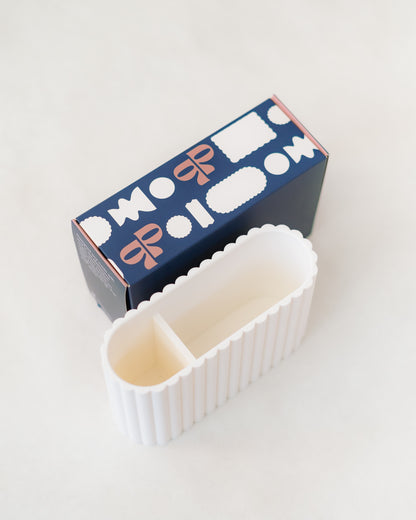 Scalloped Stationary Container