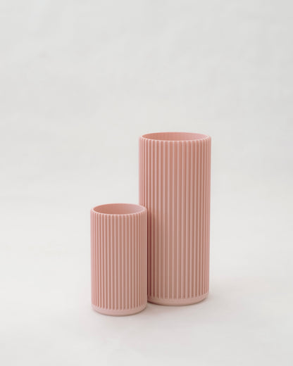 Ribbed Stationary Holder