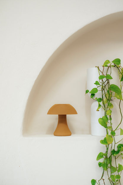Luna Lamp - Fluted