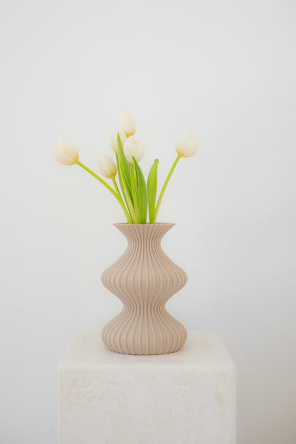 Illusion Vase