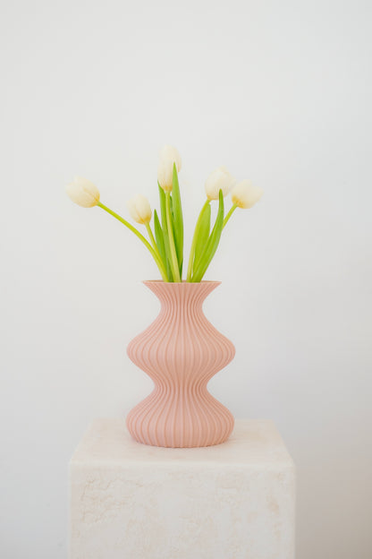 Illusion Vase