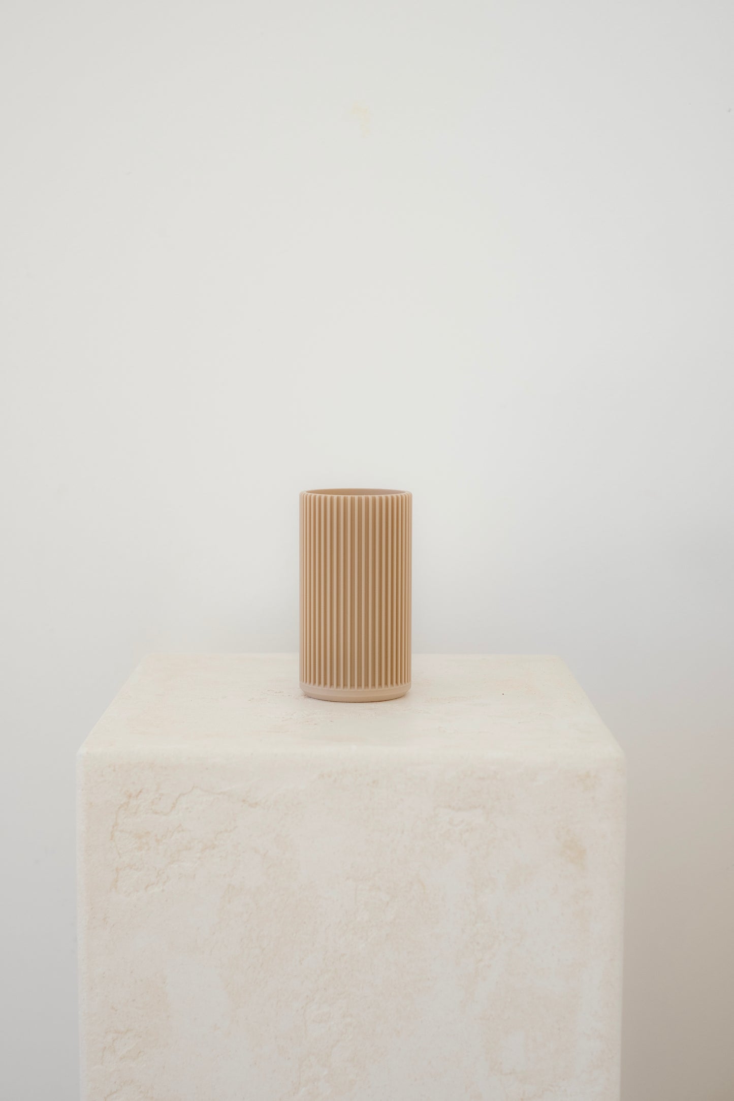 Ribbed Stationery Holder