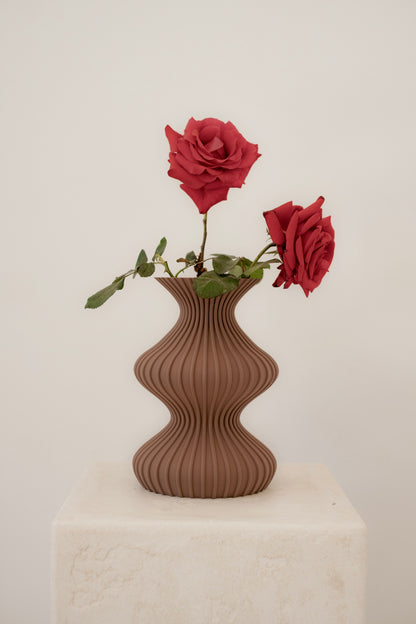 Illusion Vase